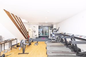 Photo 18- click for photo gallery